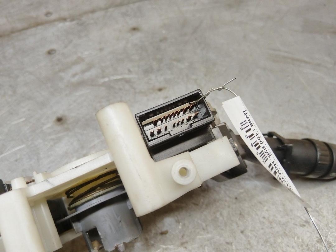 Переключатель подрулевой (стрекоза) D17L50 Hyundai Trajet купить с доставкой. Огромный выбор запчастей и марок авто. У нас есть практически все.