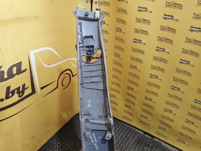 Обшивка стойки центральной правой A5FU5Z Toyota Avensis Verso купить с доставкой