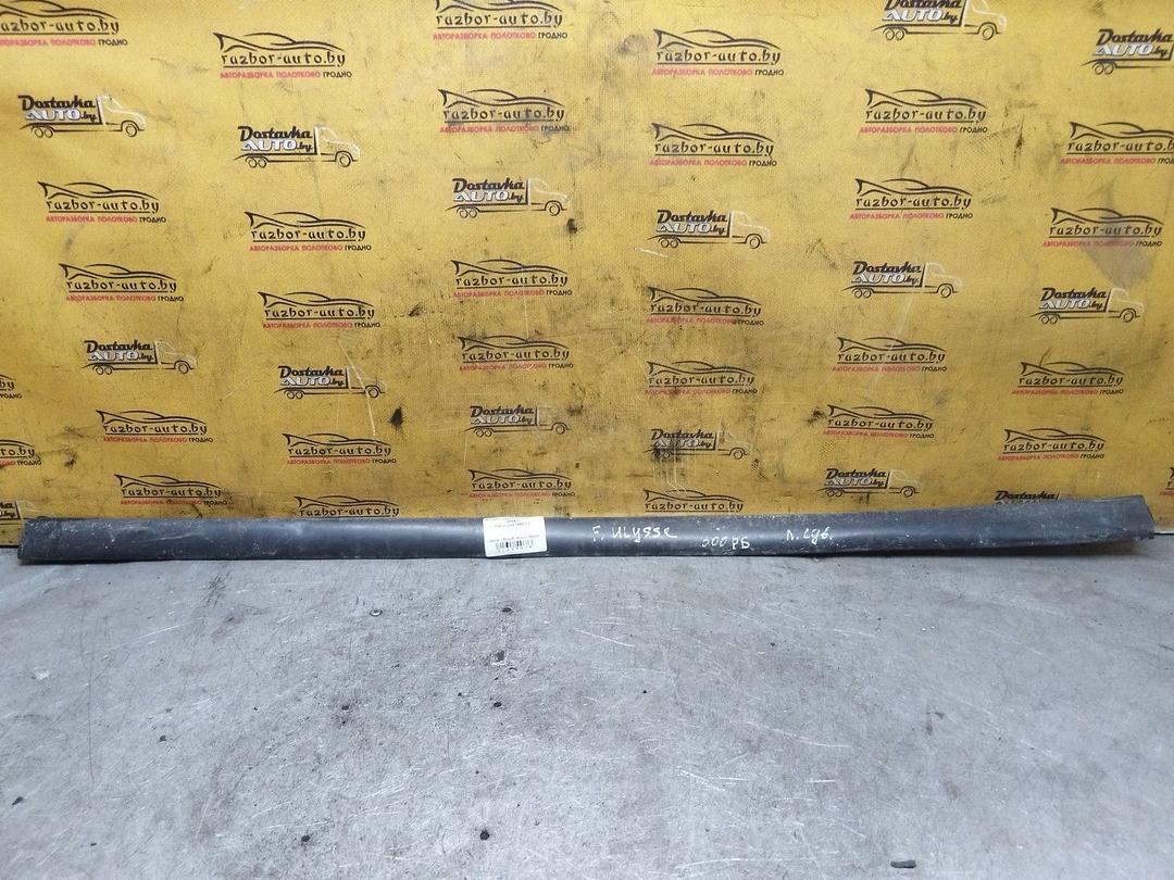 Молдинг двери задней левой GR56CL Fiat Ulysse