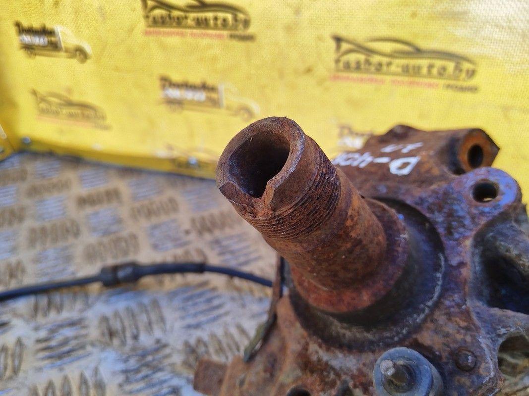 Кулак задний правый GCB5C6 Peugeot 406 купить