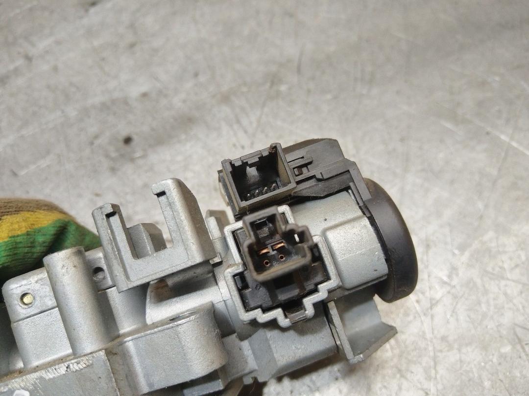 Замок зажигания E0IPJT Mazda 6 купить в магазине запчастей бу