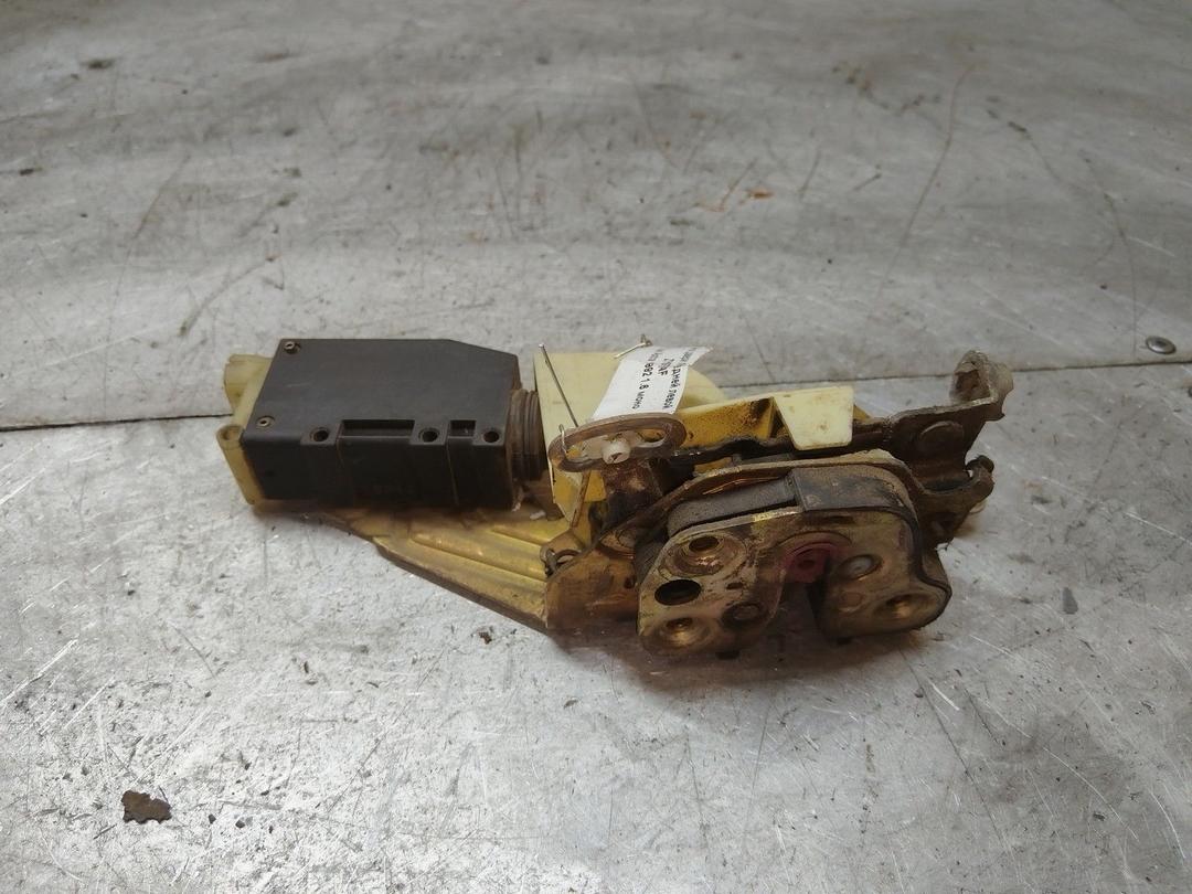 Замок двери передней левой ZY97NF Opel Astra