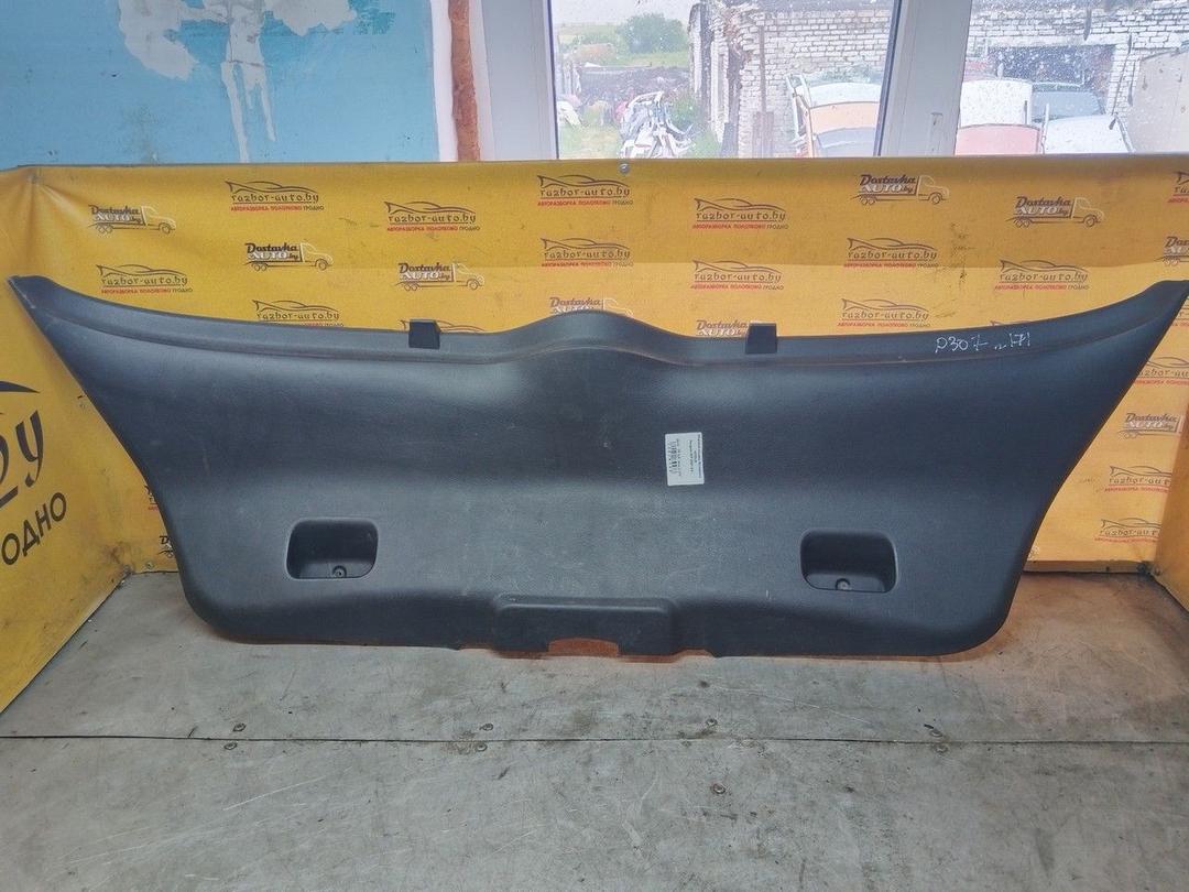 Обшивка крышки багажника HPZ3U2 Peugeot 307