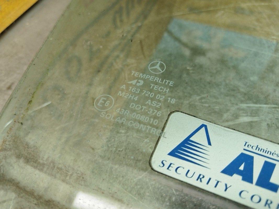 Стекло двери передней правой XDIZSM Mercedes ML W163 купить