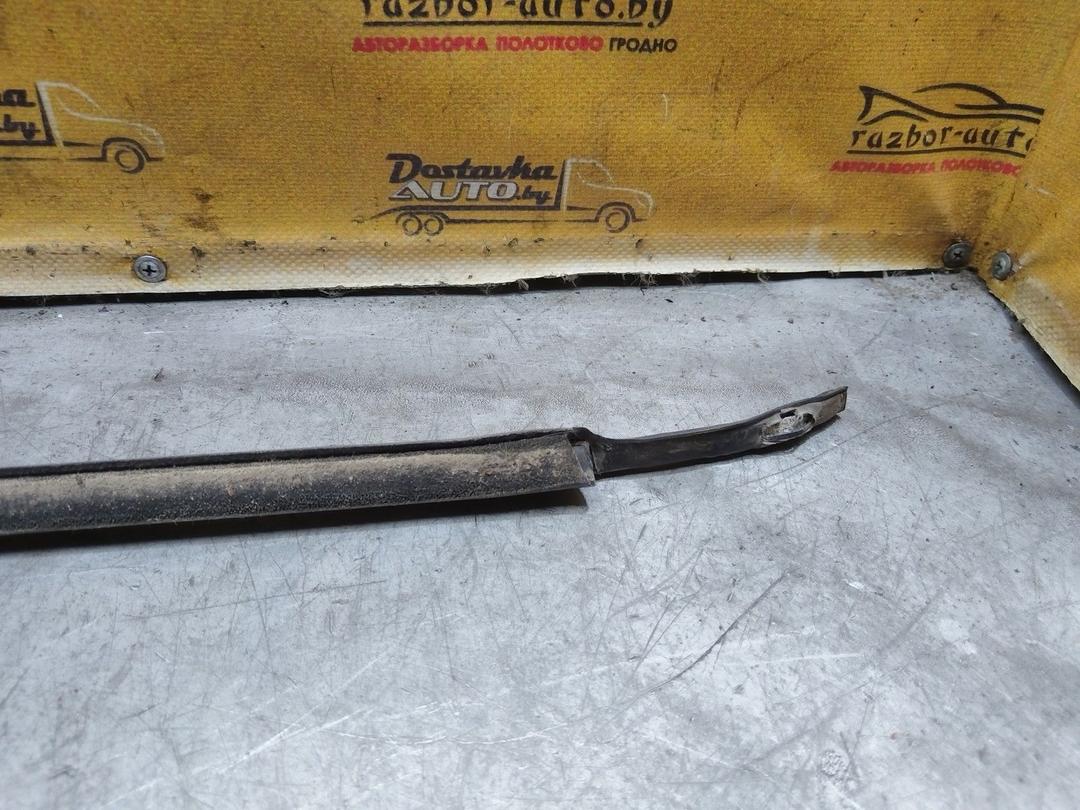 Стекло двери задней левой 95GUKR Seat Toledo купить с доставкой. Огромный выбор запчастей и марок авто. У нас есть практически все.