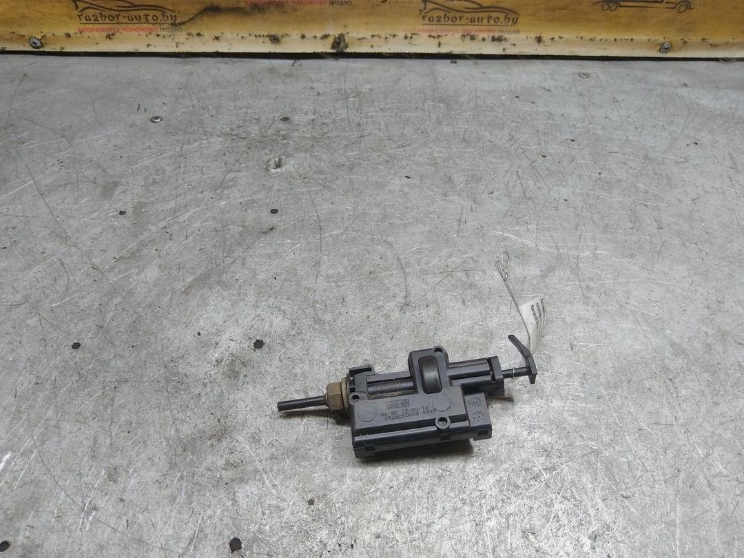 Активатор замка крышки топливного бака FZQDRM Renault Scenic купить с доставкой