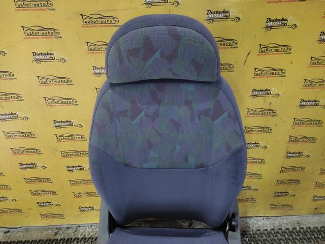 Сиденье заднее Q4M0U5 Volkswagen Sharan купить с доставкой
