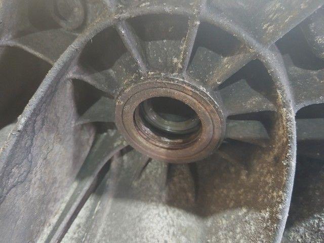 КПП механическая (МКПП) 5-ступенчатая GL18J5 Ford Focus undefined