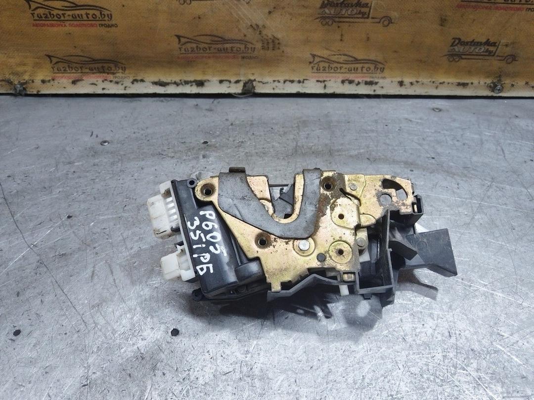 Замок двери передней правой J5CJ54 Peugeot 605 - Фото 1