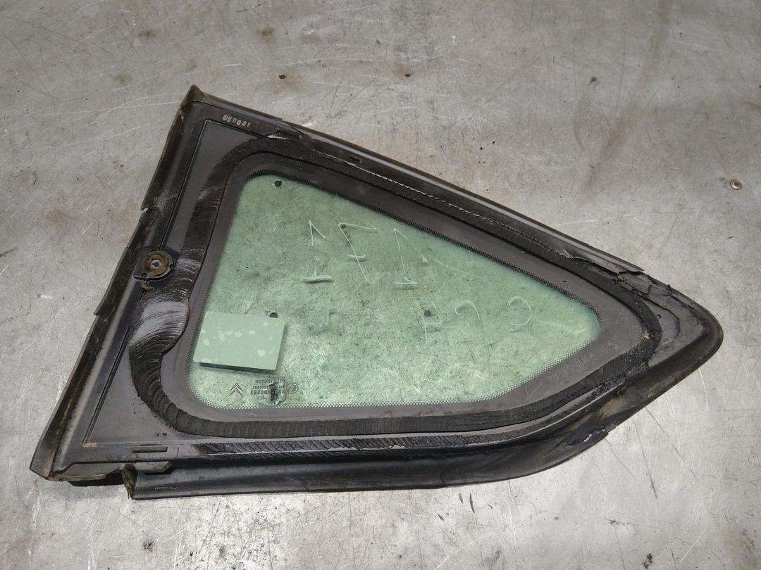 Стекло кузовное боковое правое K7PA06 Citroen C4 купить на авторазборке