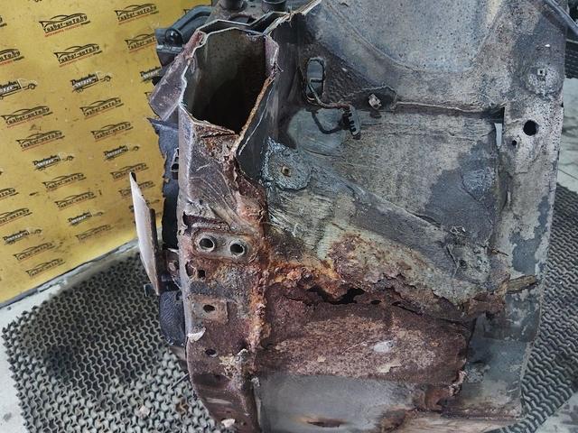 Стойка кузовная передняя левая K89105 BMW 3 E36 undefined