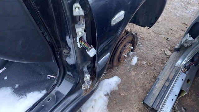 Петля двери передней правой JADWW9 Mitsubishi Carisma купить