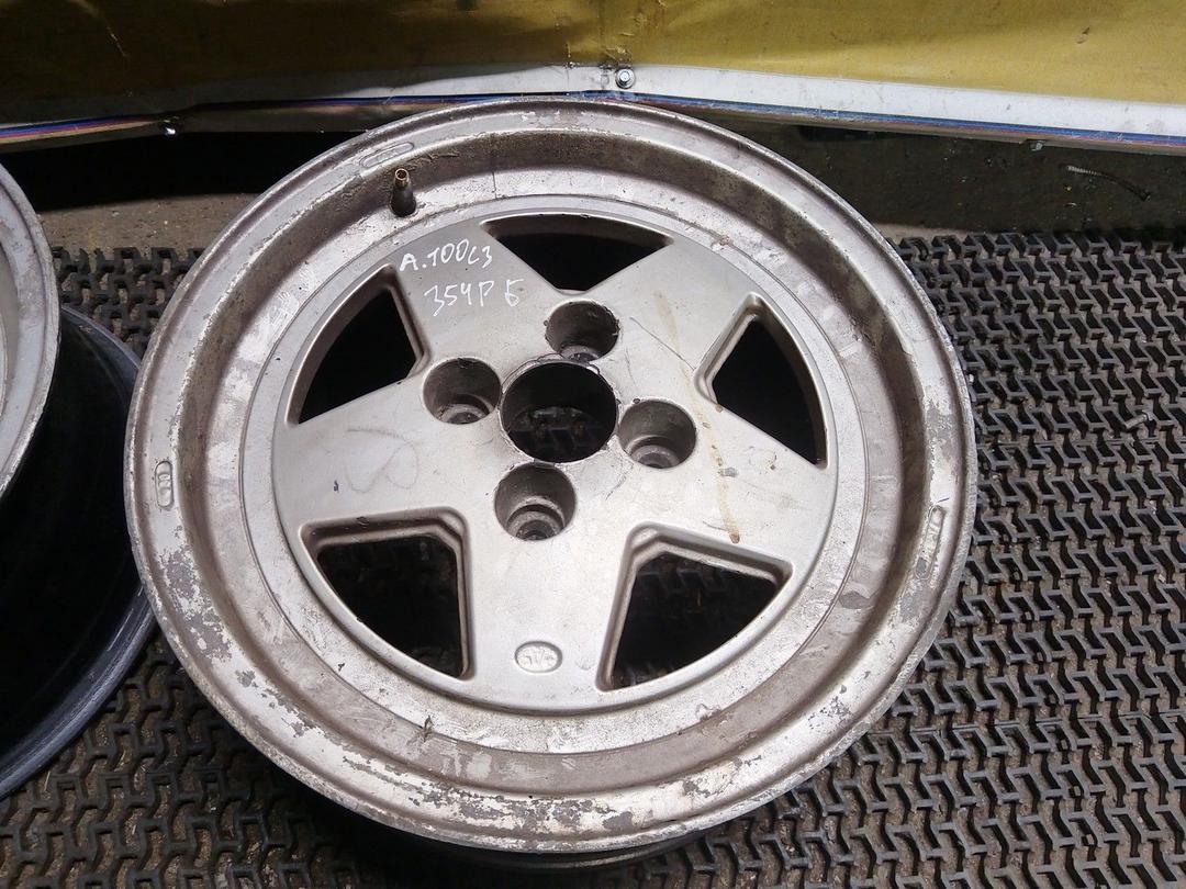 Диск литой R15, 4x108 Audi 100 1989 S9W3Z5 S9W3Z5 Audi 100 купить с доставкой