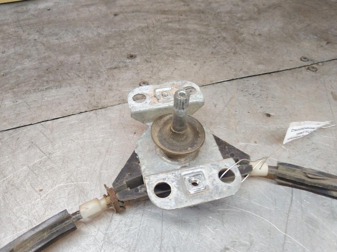 Стеклоподъемник задний правый WL0UWD Volkswagen Passat купить