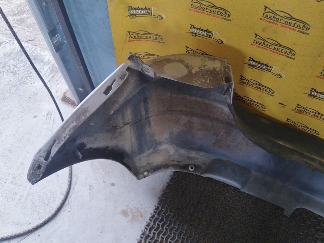Бампер задний RLQ4T8 Citroen Xsara Picasso undefined