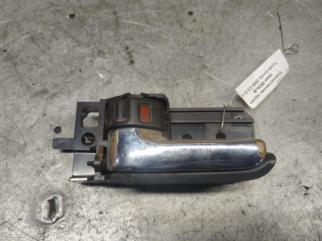 Ручка внутренняя задняя левая 8BDAJB Toyota Corolla - Фото 1