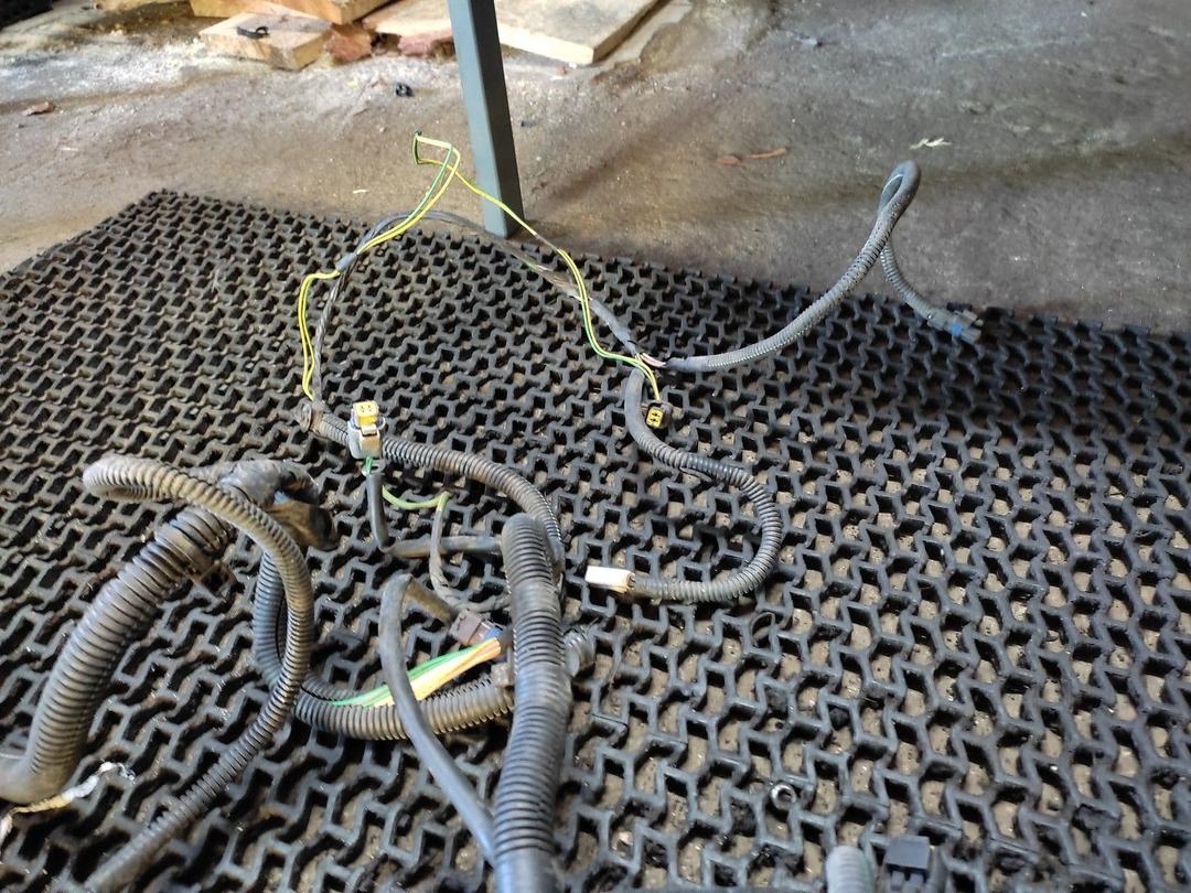 Проводка HM9QSC Citroen Xsara Picasso купить с доставкой. Огромный выбор запчастей и марок авто. У нас есть практически все.