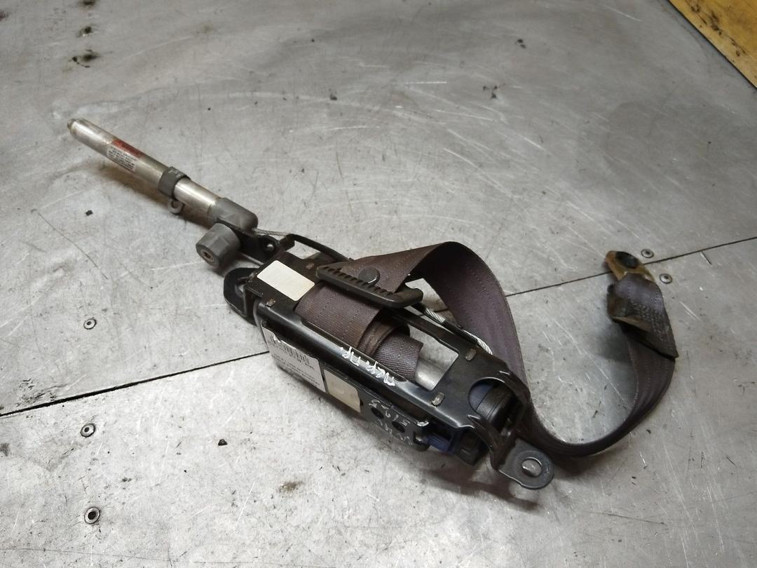 Ремень безопасности передний правый 97NKG9 Volvo V40 купить с доставкой