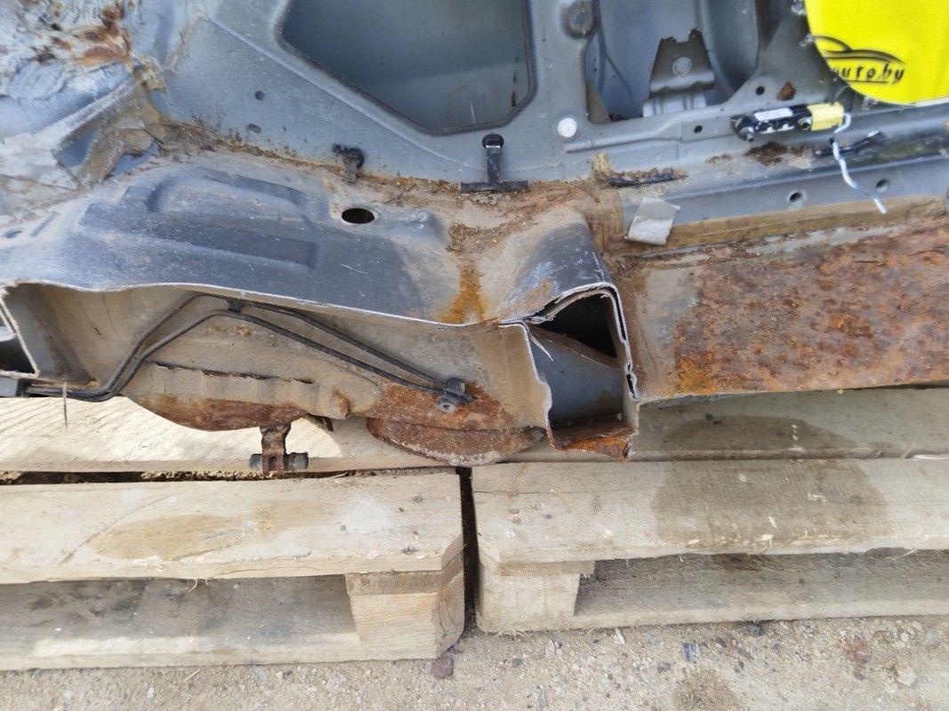 Крыло заднее левое 4VYSAK Mitsubishi Colt undefined