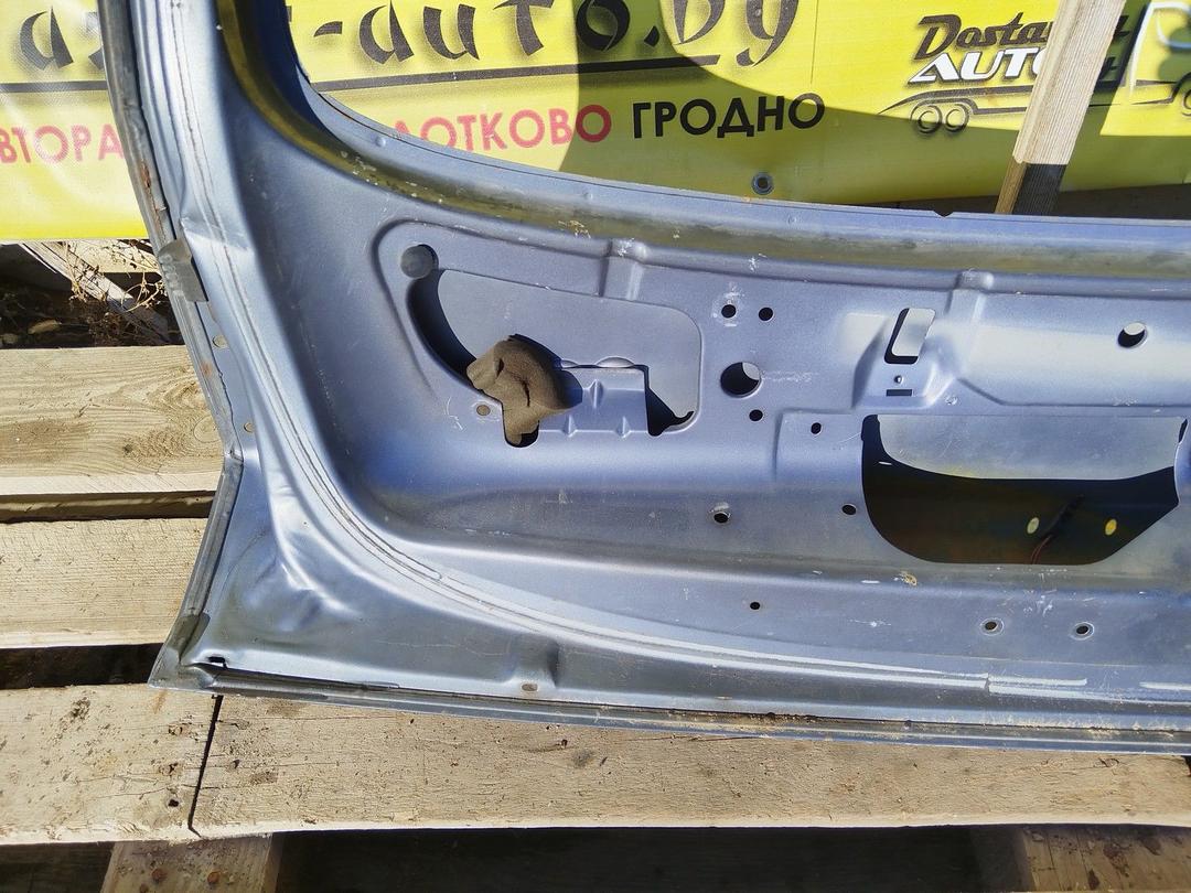 Крышка багажника (дверь 3-5) ZW9V5X Ford Sierra undefined