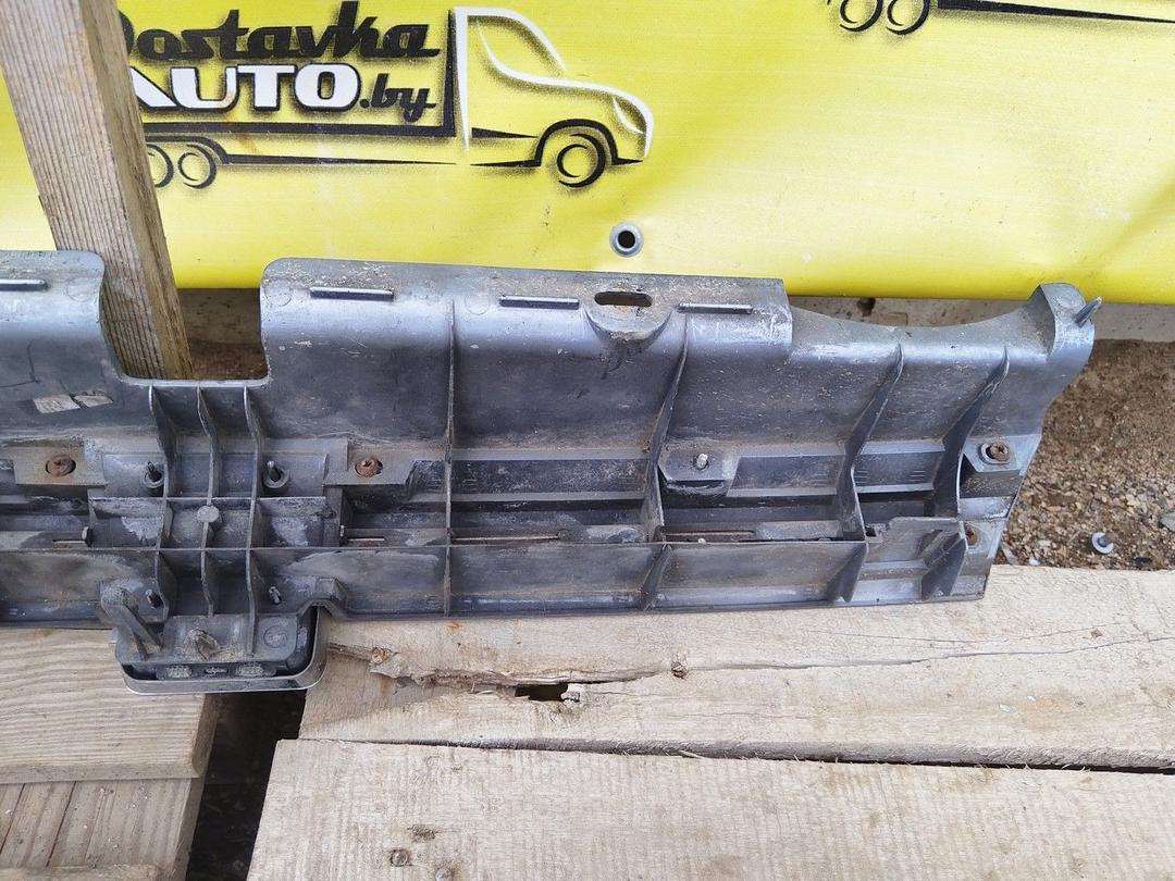 Решетка радиатора N2K6YP Peugeot 605 undefined