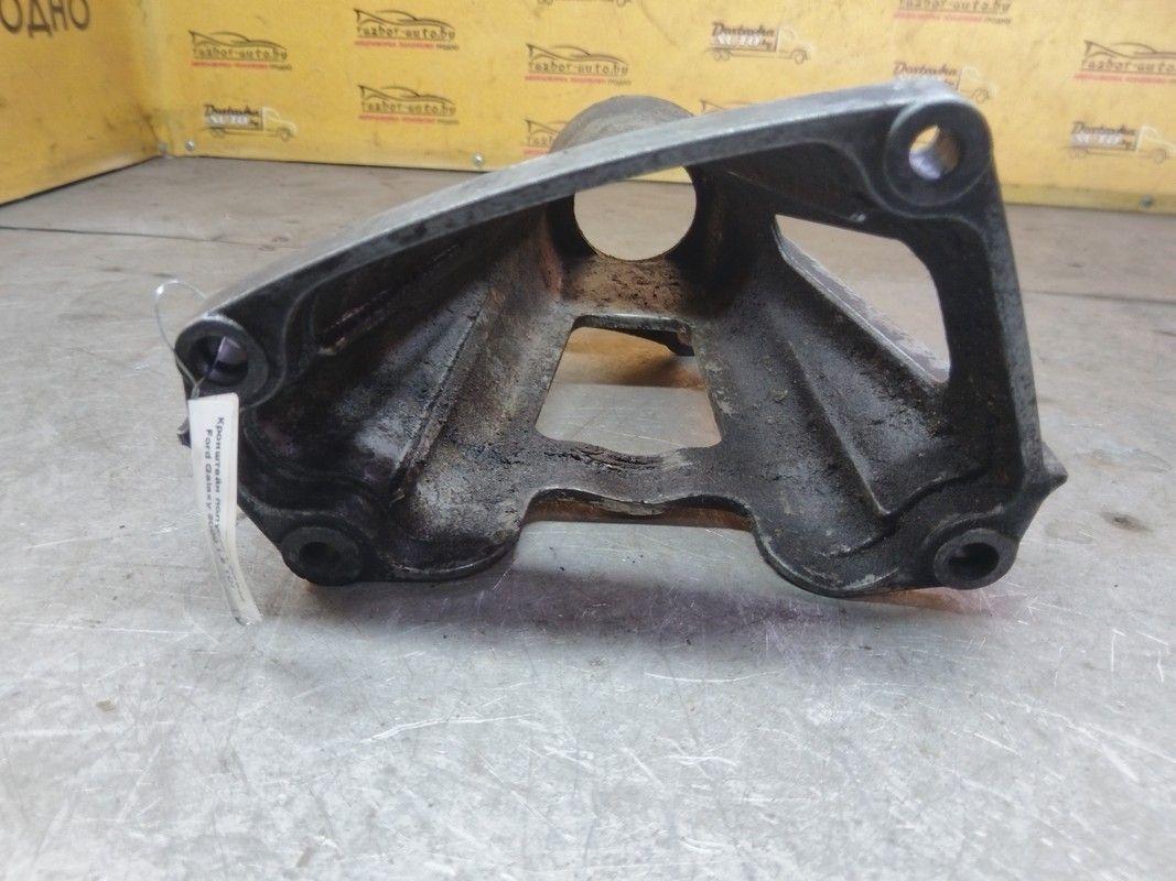 Кронштейн полуоси L2G848 Ford Galaxy купить