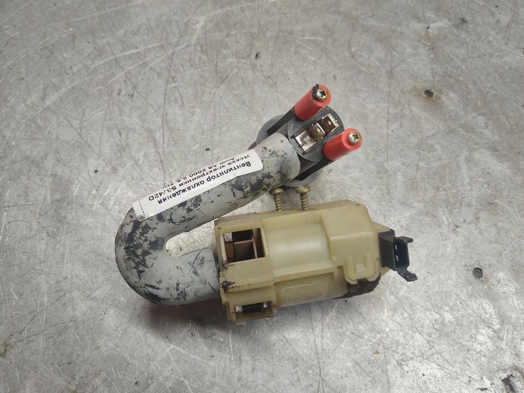 Вентилятор охлаждения отсека электроники S3J42D Audi A6 - Фото 2