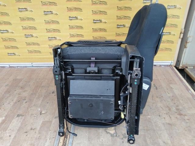 Салон (комплект сидений) O5G29R Nissan Note undefined