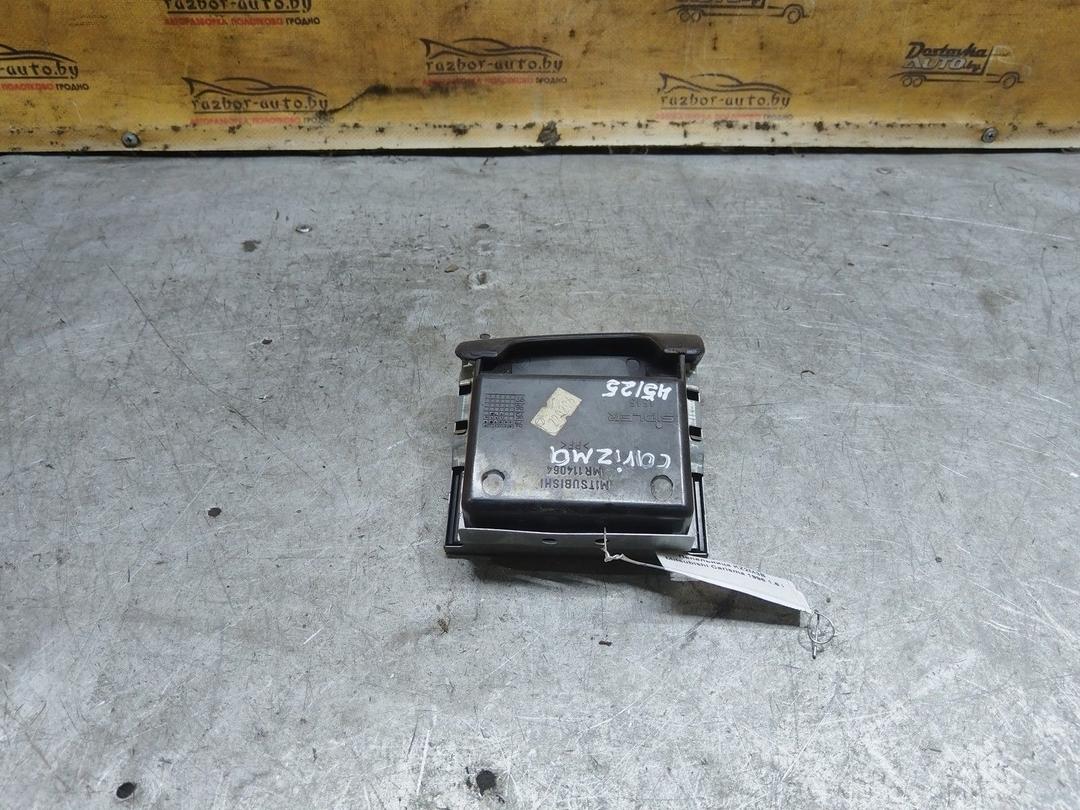 Пепельница KZ2M3B Mitsubishi Carisma купить с доставкой