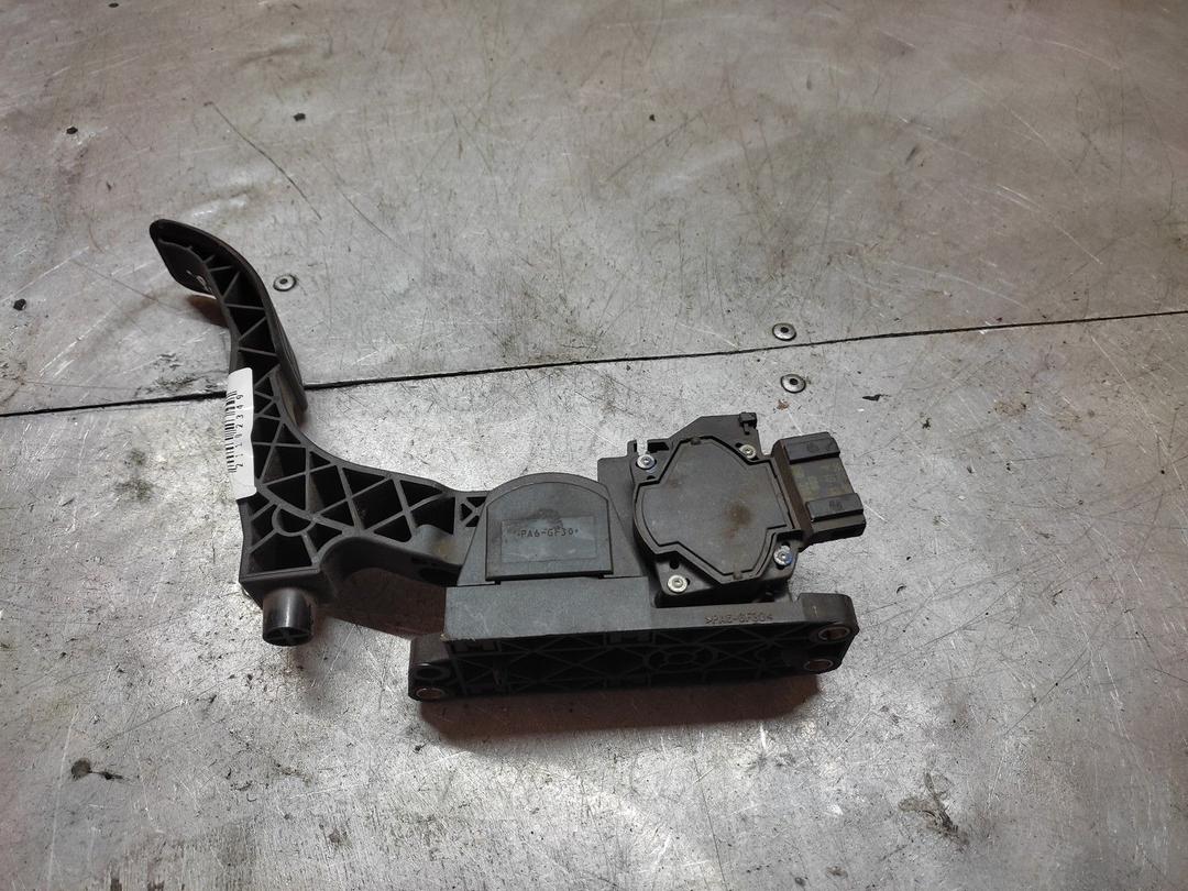 Педаль газа H3FRSD Volkswagen Polo купить в магазине запчастей бу