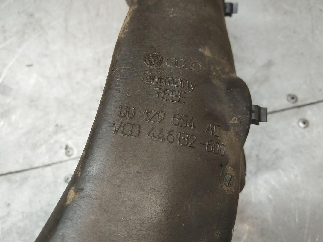 Патрубок турбины WV1JDD Volkswagen Golf - Фото 4