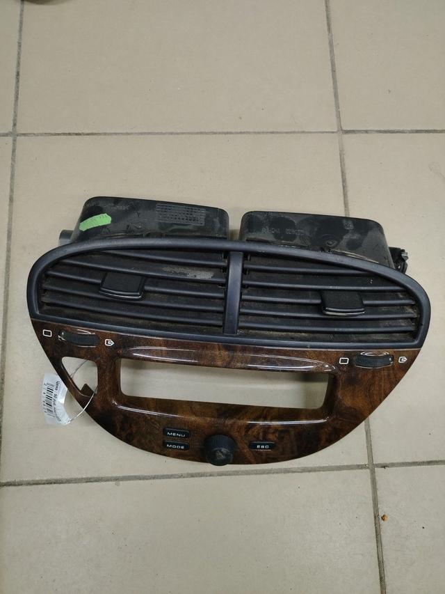 Дефлектор обдува салона 2UATV7 Peugeot 607