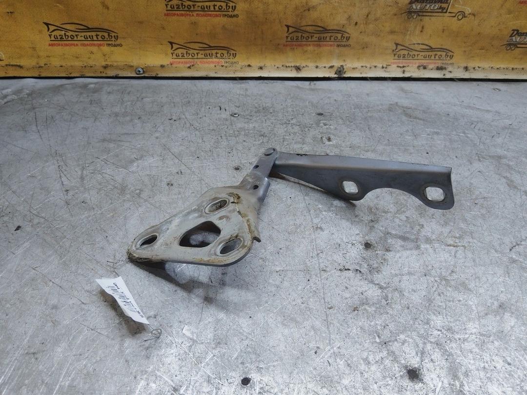 Петля капота правая 01E03H Opel Zafira купить в магазине запчастей бу