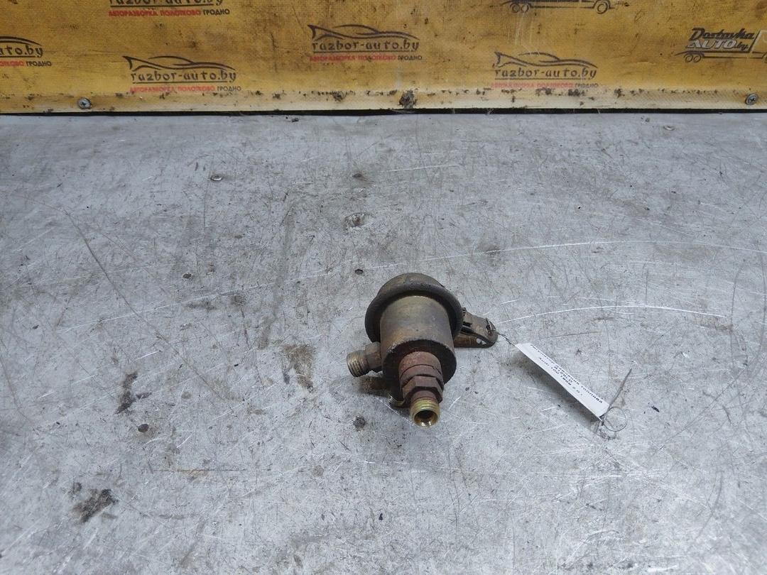 Регулятор давления топлива R1Z8LD Audi 100 купить с доставкой