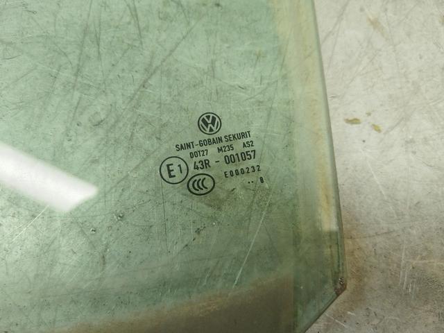 Стекло двери передней левой IAAWWC Volkswagen Caddy купить