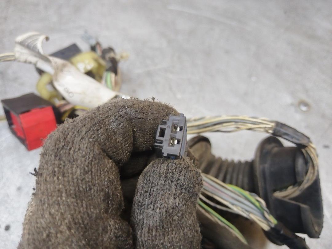 Проводка двери передней левой ZZ20KL Citroen C5 купить с доставкой. Огромный выбор запчастей и марок авто. У нас есть практически все.