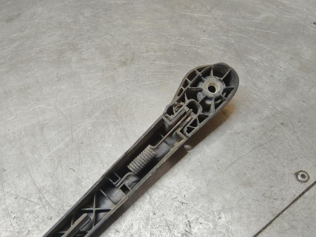 Щеткодержатель задний QUW8VX Renault Scenic RX4 - Фото 3