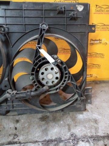 Диффузор вентилятора J9A20A Volkswagen Golf - Фото 2