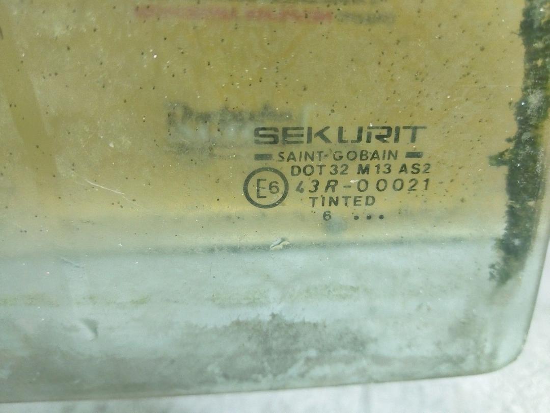 Стекло двери задней правой 1Y6SC8 Ford Mondeo купить