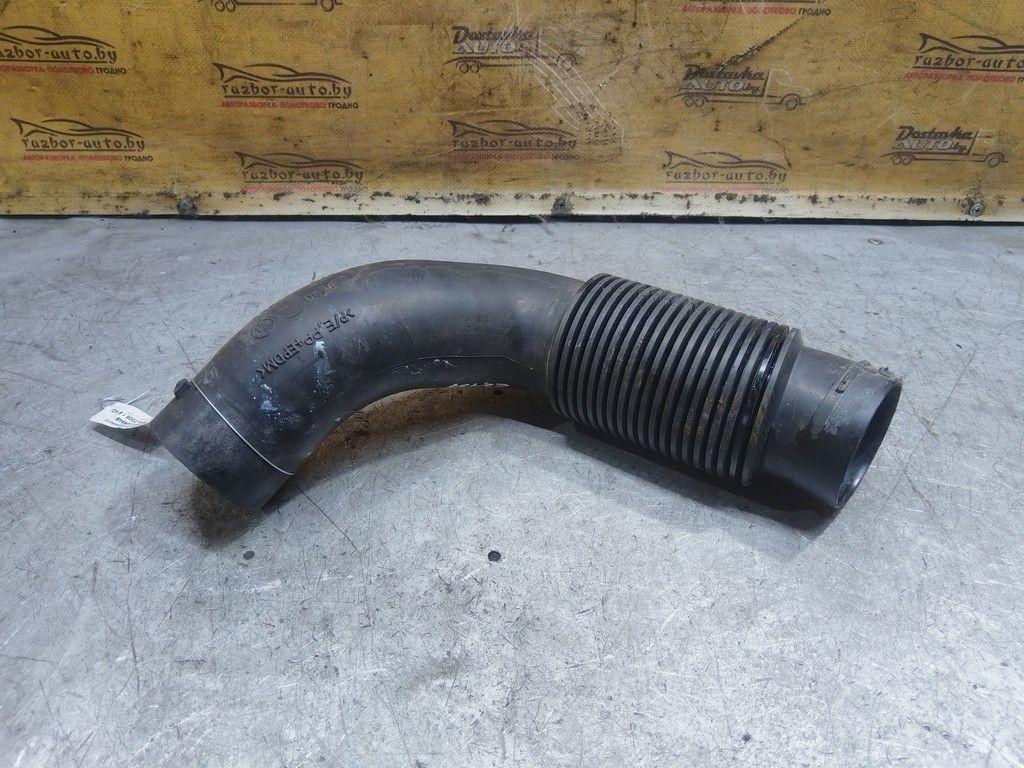 Патрубок воздушного фильтра L4R84B Citroen Berlingo - Фото 1