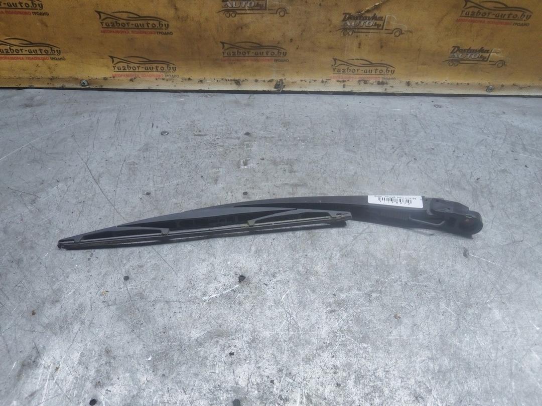 Щеткодержатель задний 3TJG3I Mitsubishi Grandis купить с доставкой