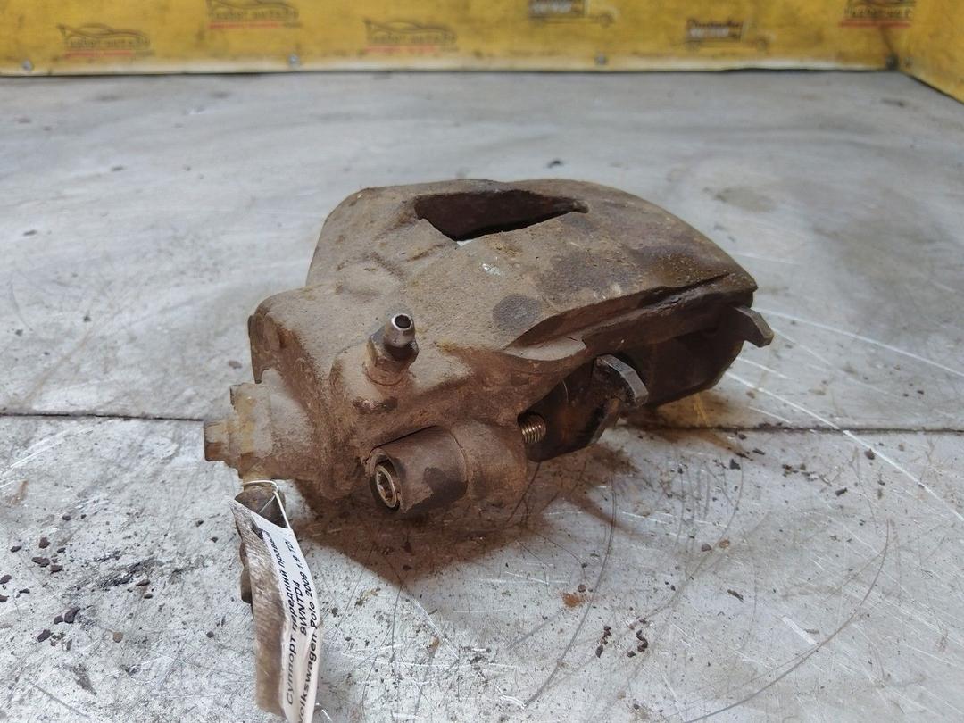 Суппорт передний правый 9WNTD4 Volkswagen Polo купить в магазине запчастей бу