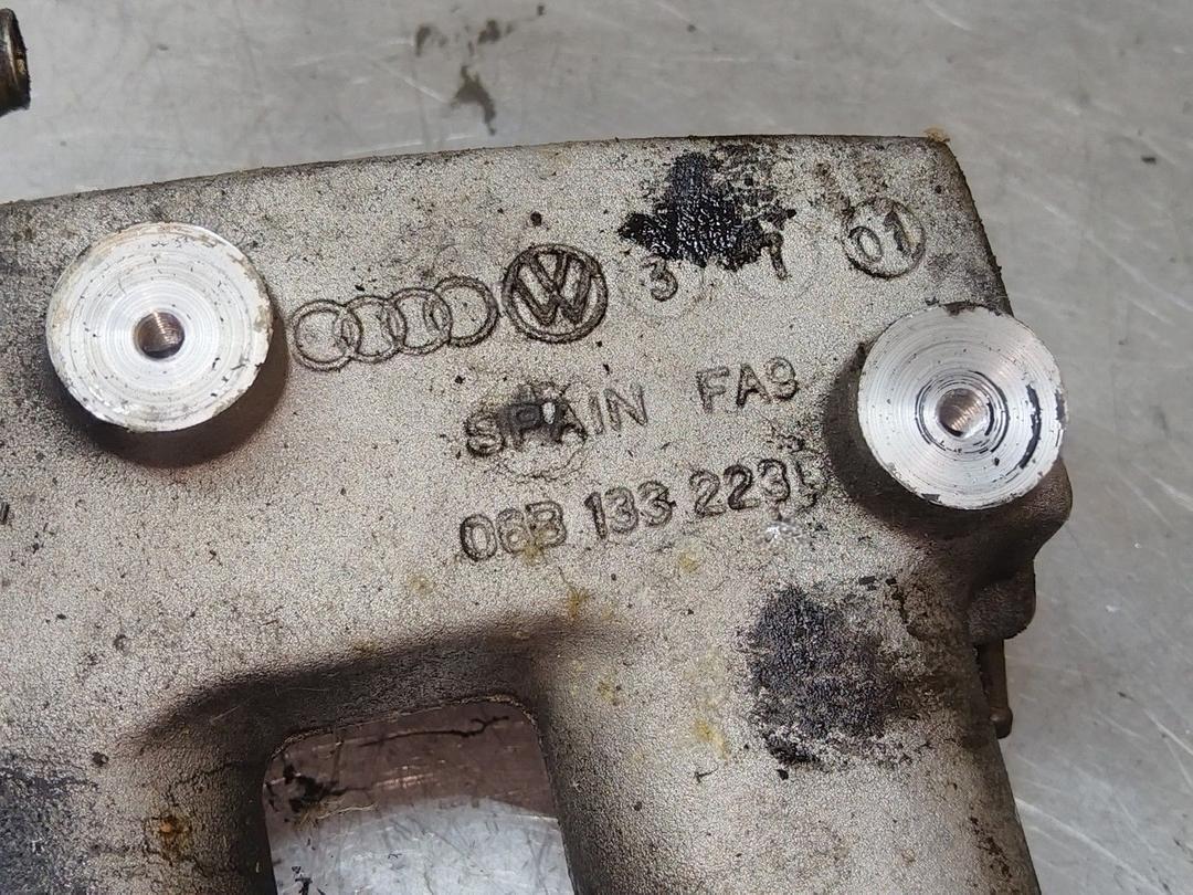 Коллектор впускной MA13SH Volkswagen Passat купить в магазине запчастей бу