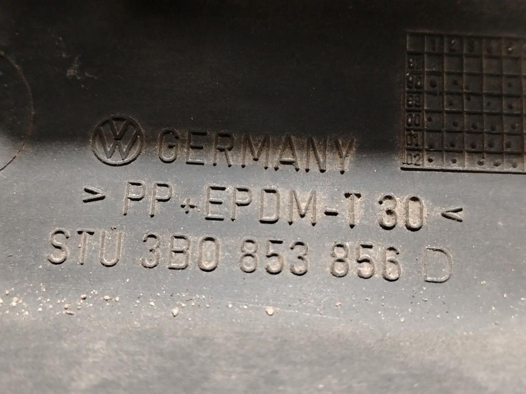 Накладка на порог наружная правая 62JBE4 Volkswagen Passat - Фото 11