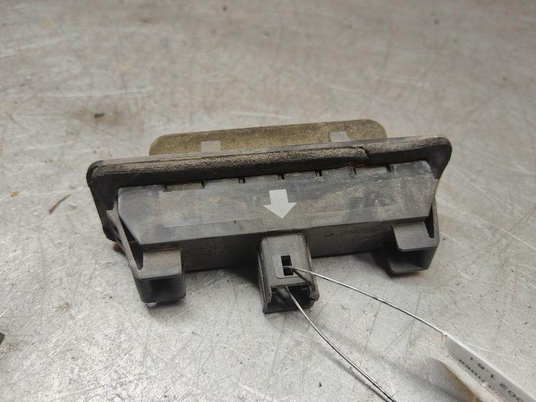 Кнопка открытия багажника F350YP Renault Laguna купить