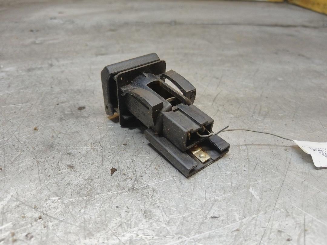 Прикуриватель 3U55JD Renault Scenic купить