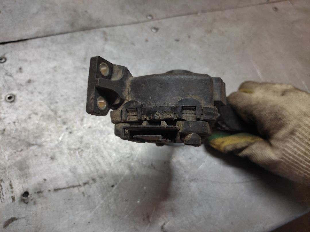 Педаль газа HCRDNN Renault Laguna купить в магазине запчастей бу