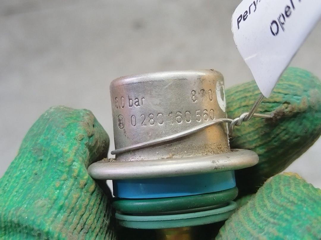 Регулятор давления топлива 798XBE Opel Zafira купить в магазине запчастей бу