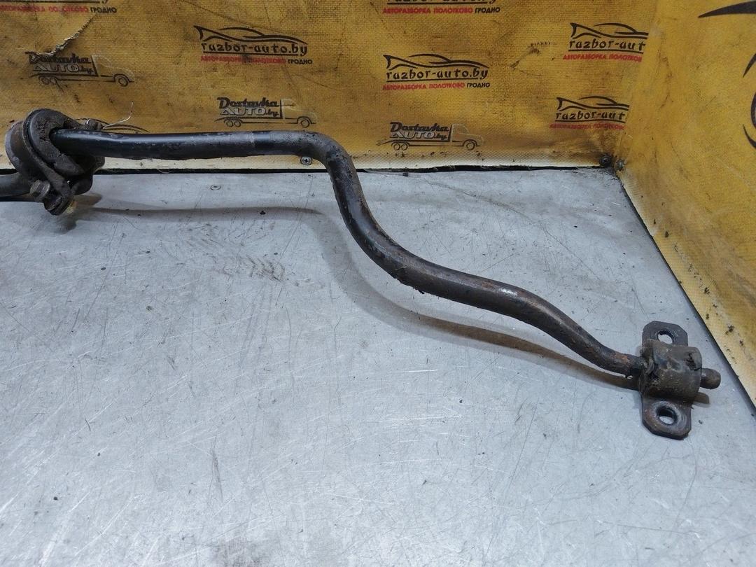 Стабилизатор подвески (поперечной устойчивости) передний 74LZK4 Fiat Punto купить на авторазборке