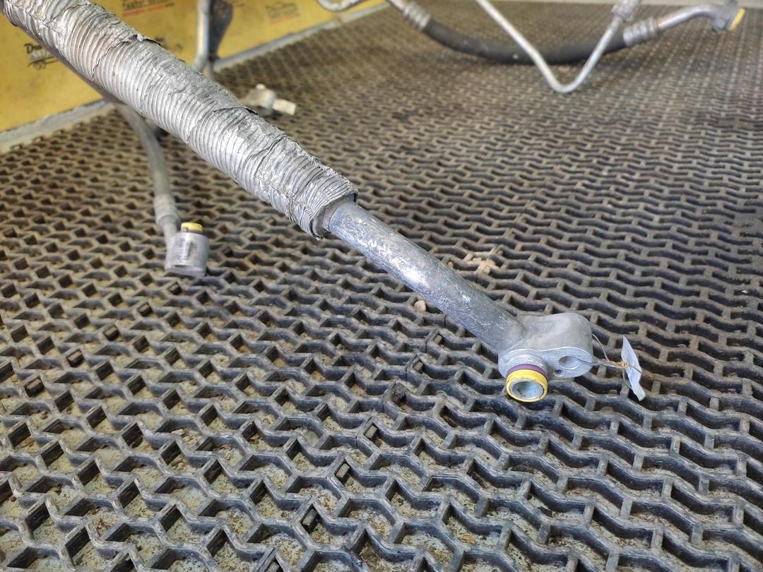 Трубка кондиционера ADF9YL Volkswagen Passat - Фото 2